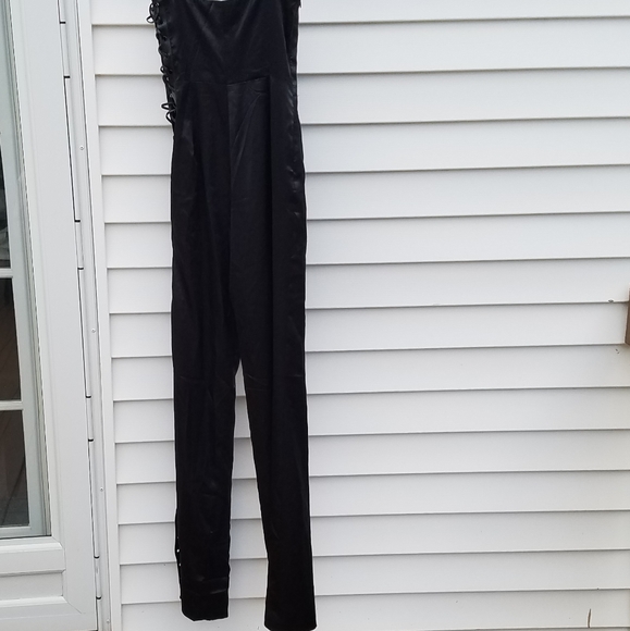 NWT MESHKI LACE UP JUMPSUIT - Picture 9 of 10